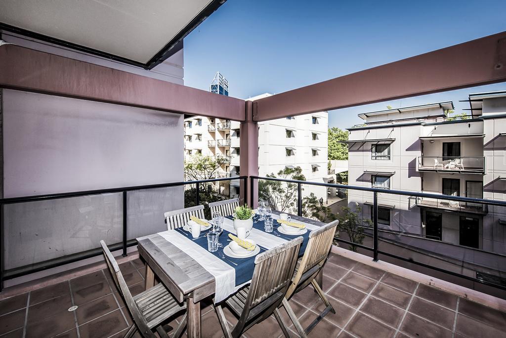 Airexec Apartments Перт Экстерьер фото